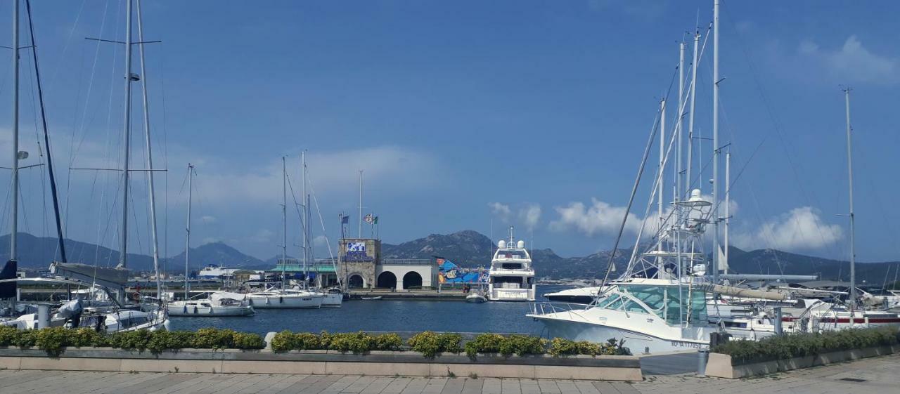 Il Mare Di Olbia Holiday Apartment Exterior photo